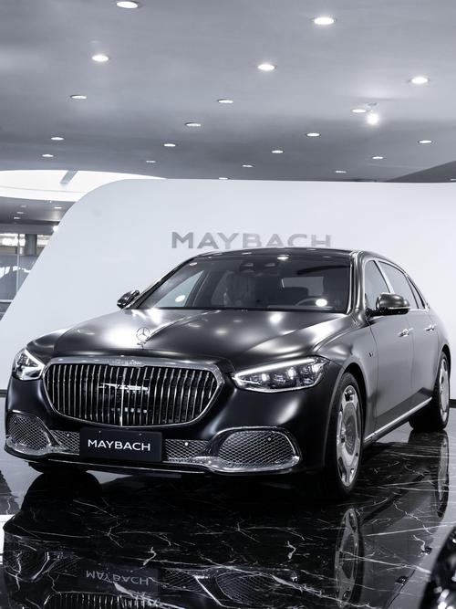 重庆273岚图汽车的售后服务让用户无忧出行，迈巴赫未来的豪华车趋势